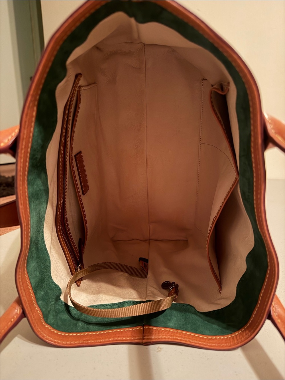 Dooney & Bourke - Florentine Large Amelie Shoulder Bag - NWOT - Picture 10 of 12